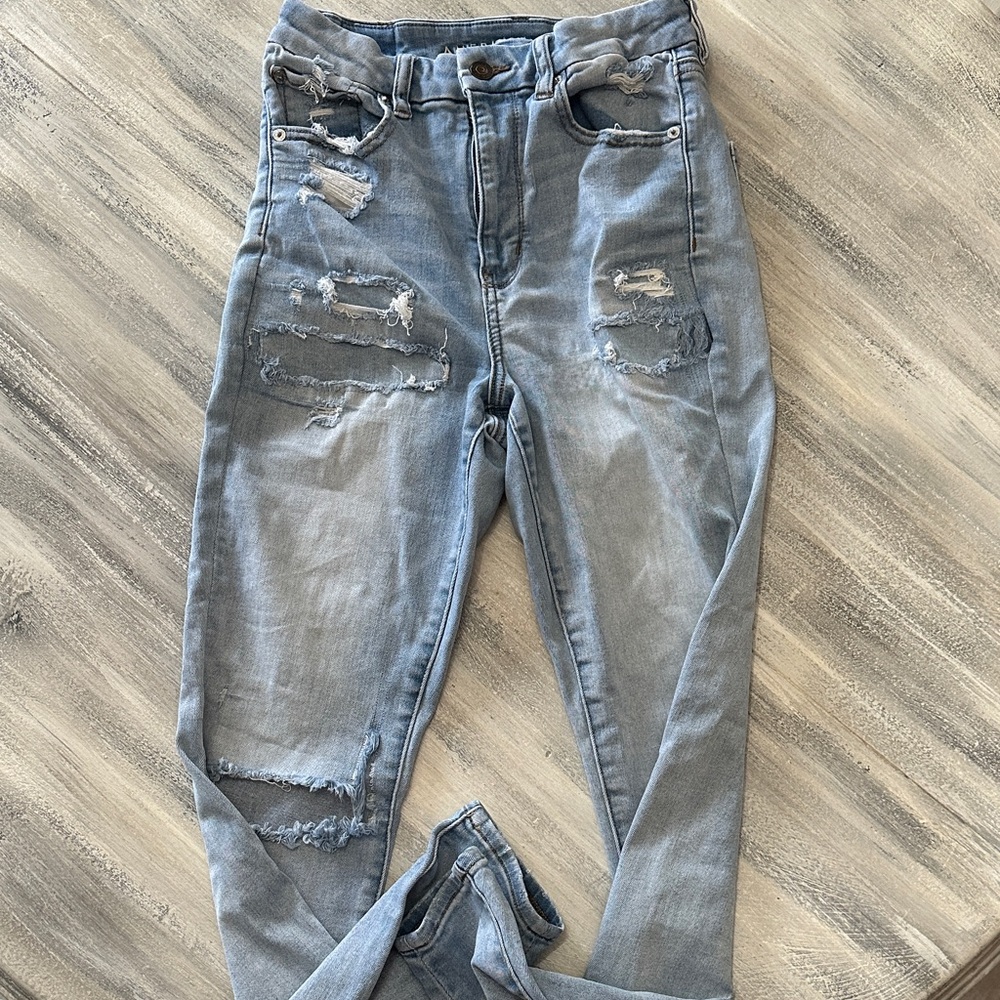 American Eagle Outfitters Distressed Blue Boyfriend Jeans